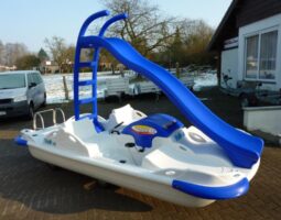 Tretboot Martini Sunny H2O-Plus PE Rutsche Badeleiter 2 Slipräder Buffer